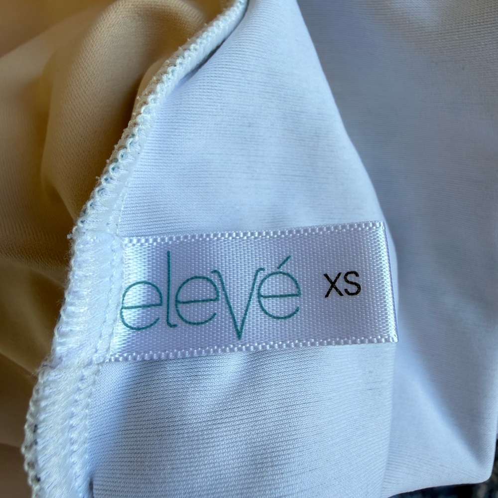 Eleve Floral Leotard - Picture 3 of 3